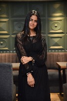 Drishika Chander Stills